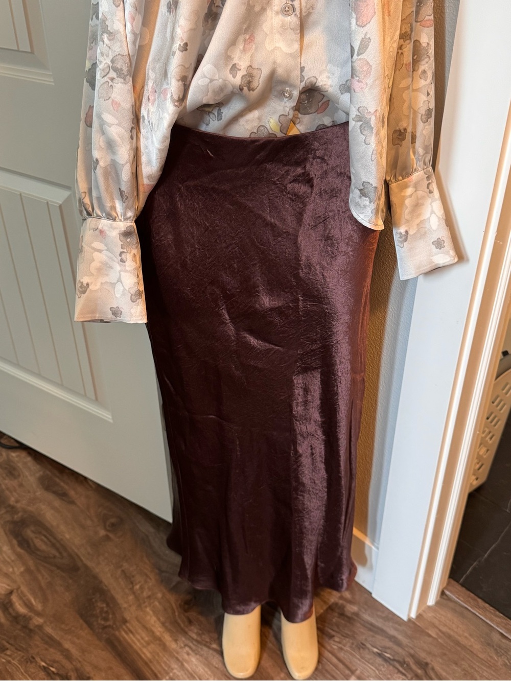 Vince midi skirt